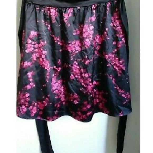Torrid Black Hot Fuchsia pink Flower Dress - Picture 3 of 3